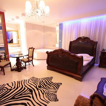 Miami Motel (Adults Only) Pindamonhangaba Dış mekan fotoğraf